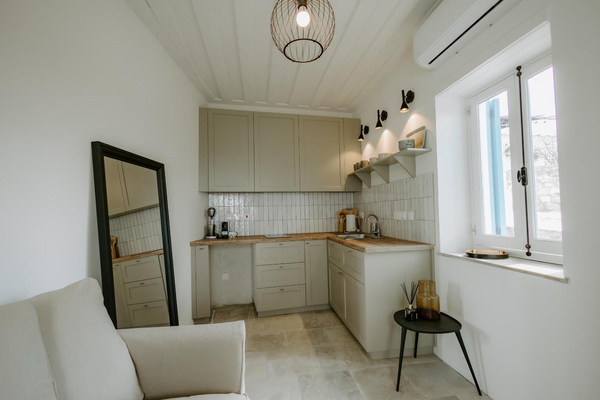 Smaragda'S Guest Rooms Limassol Exterior photo